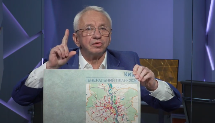 Крок вліво - розстріл: нардеп розповів, як вирішити головну проблему Києва