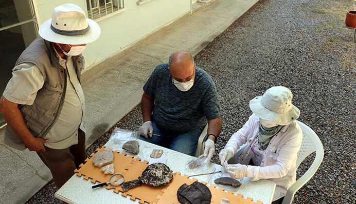 Археологи нашли идолы богов и богинь, которым поклонялись в таинственной империи хеттов: фото