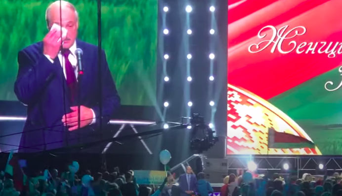 Лукашенко закриває кордони з Литвою і Польщею: відео заяви