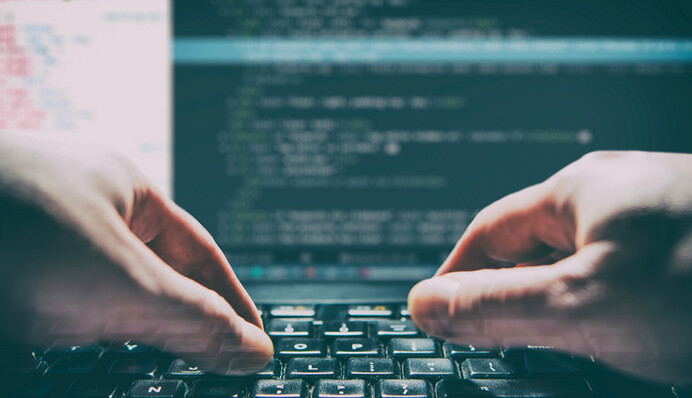 Крупнейшие банки мира уличили в "отмывании" триллионов долларов: в схеме засветился Манафорт