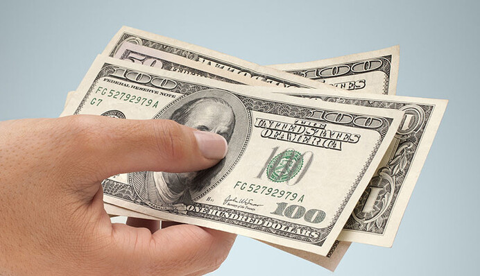 Минфин озвучил прогноз по курсу доллара в Украине на 2021 год