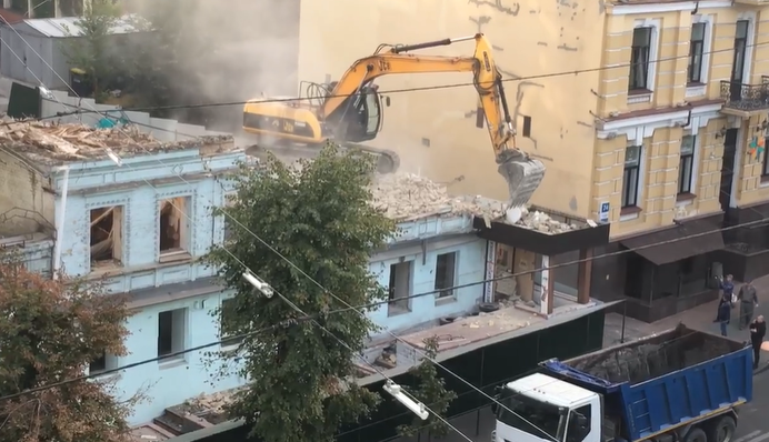 Что построят на месте исторического здания, разрушенного в центре Киева: фото