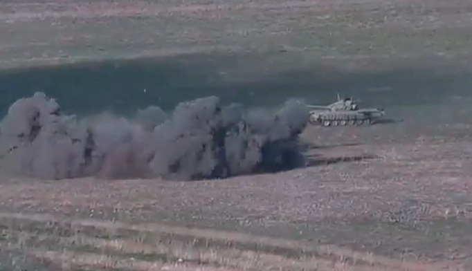 У Вірменії показали удар по танках Азербайджану: Баку заперечує втрати, відео