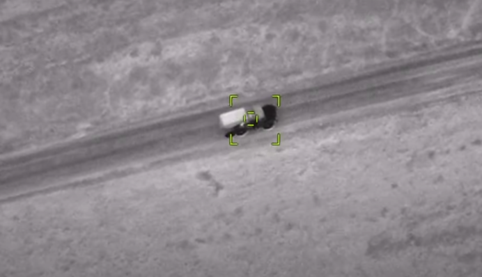 Ожесточенные бои в Карабахе: появилось видео ночных воздушных ударов Азербайджана