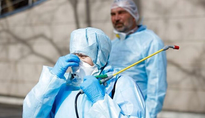 Украина становится красной: коронавирус перешел рубеж в 300 тысяч