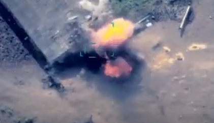 Азербайджан показав відео страшних ударів по військових Вірменії: тікали в паніці