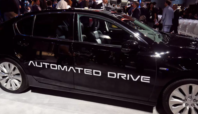 Названо країни, в яких найбільше використовують безпілотні авто