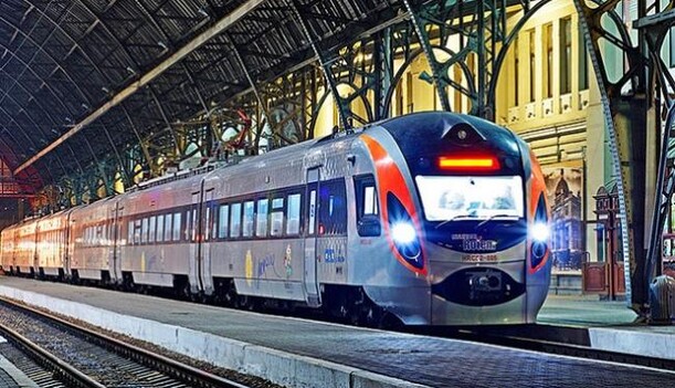 День залізничника 2020: кращі листівки, вірші і смс