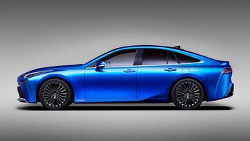 Toyota розсекретила нове водневе авто: фото і характеристики