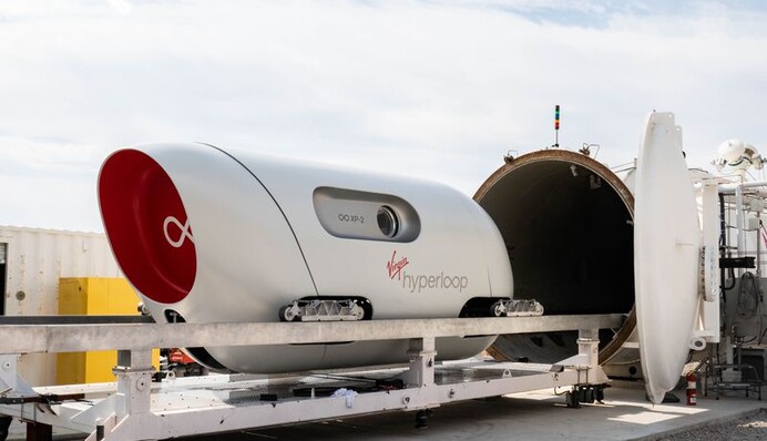 У США випробували вакуумний потяг Hyperloop з пасажирами: з'явилося вражаюче відео