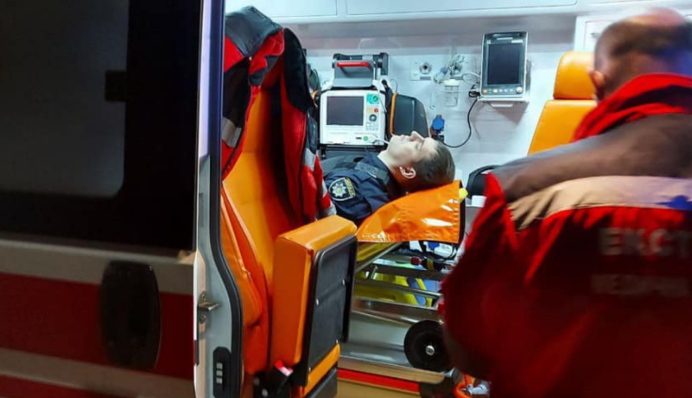 Погоня зі стріляниною в Києві: з'явилося фото і нові дані про пораненого поліцейського