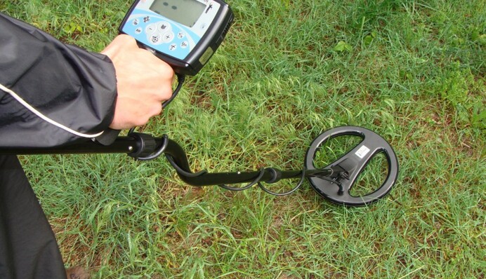 Двое поляков во время тренировки случайно нашли средневековый клад: фото