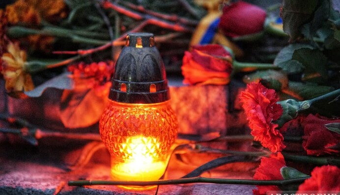 В Киеве отметили День достоинства и свободы: эксклюзивные фото шествия