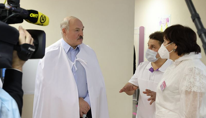 Лукашенко посетил красную зону 