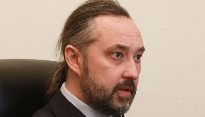 Не змогли себе реалізувати ніде: суддя КСУ жорстко пройшовся по "слугах народу"