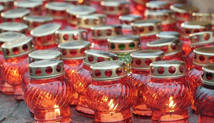 В Киеве почтили память жертв Голодомора: эксклюзивные фото