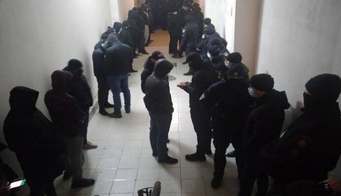 У Чернівцях озброєні 