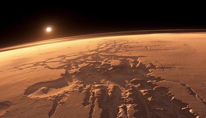 Ученые нашли лучшее место для жизни на Марсе - находится глубоко под поверхностью