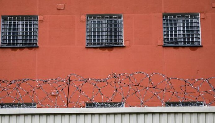 Зойкнув, впавши - и все: в Беларуси противник Лукашенка помер, підхопівші в тюрмі Covid-19