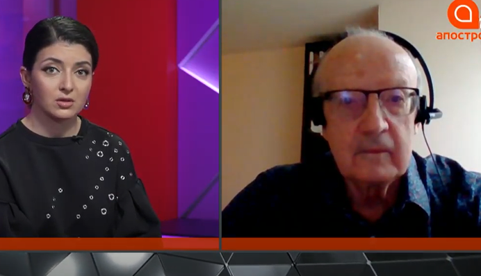 Российской вакциной 