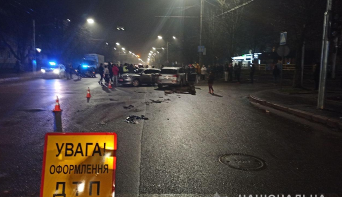 У Луцьку п'яна жінка влаштувала масштабну ДТП: серйозно постраждала 5-річна дитина