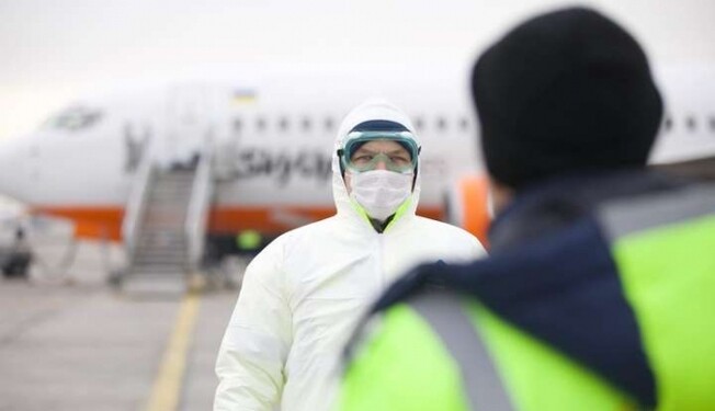 Украина прекратит авиасообщение с рядом стран из-за мутаций COVID-19: названы вероятные сроки