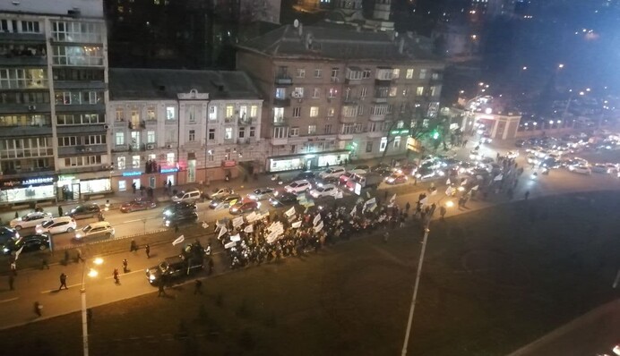 У Києві утворився гігантський затор через протести підприємців: фото і відео