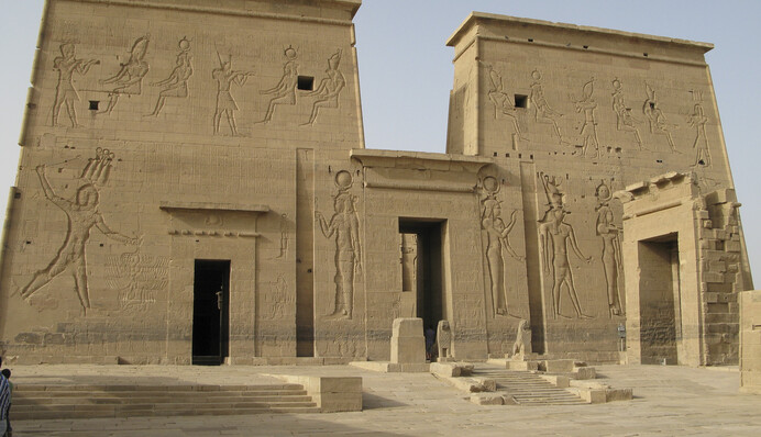 У Єгипті відновили древній храм богині Ісіди: фото