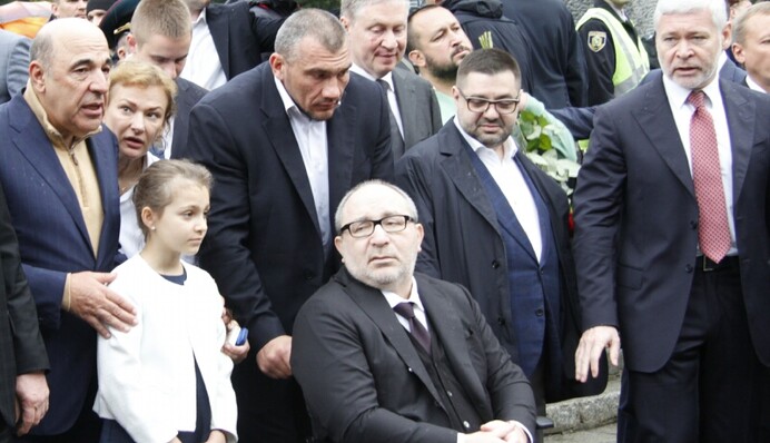 Как выглядит дочь Кернеса: фото девочки и ее мамы