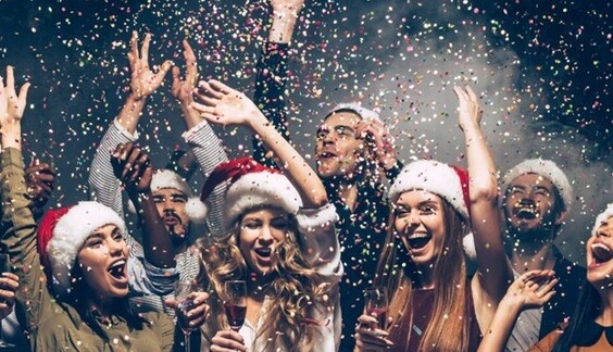 Рождество и Новый год 2021: сколько украинцы будут отдыхать в конце декабря и январе