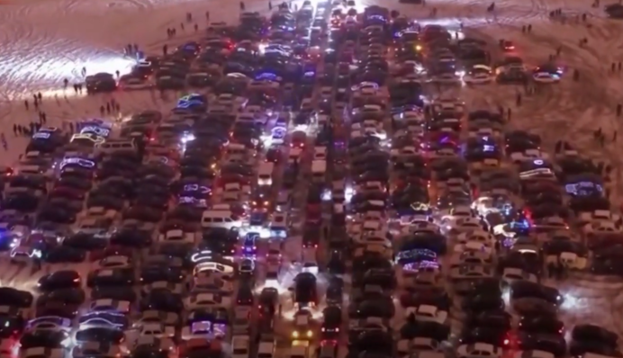 У Харкові створили унікальну ялинку, яка увійшла в книгу рекордів