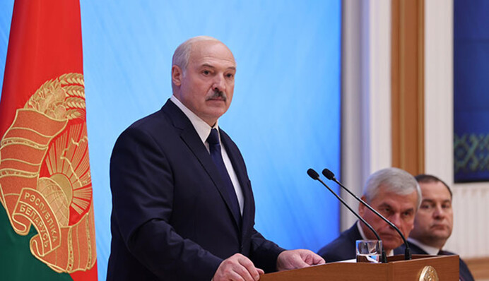 Відставка Лукашенка: невизнаний президент назвав умову