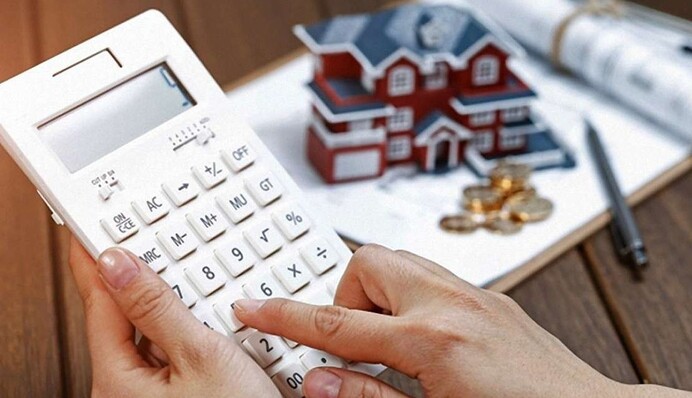 Нові тарифи, ціни і жорсткий карантин: які зміни чекають на українців з січня