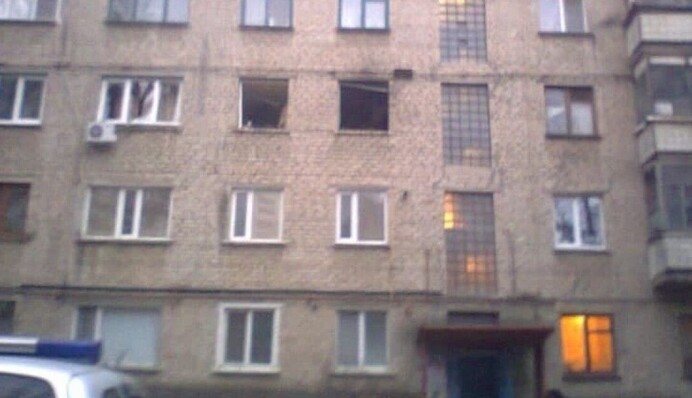 На Донбассе прогремел мощный взрыв в квартире одного из главарей ЛНР: появились подробности