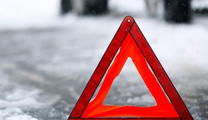 Под Херсоном произошло жуткое смертельное ДТП - машину разорвало на куски: фото