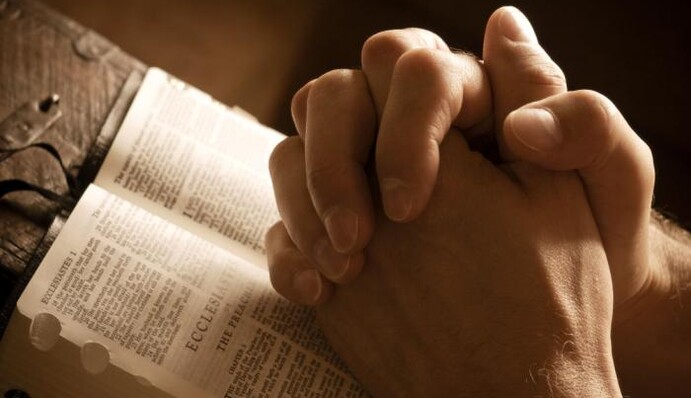 Молитвы на Крещение: как правильно просить помощи, излечения от болезней и удачи