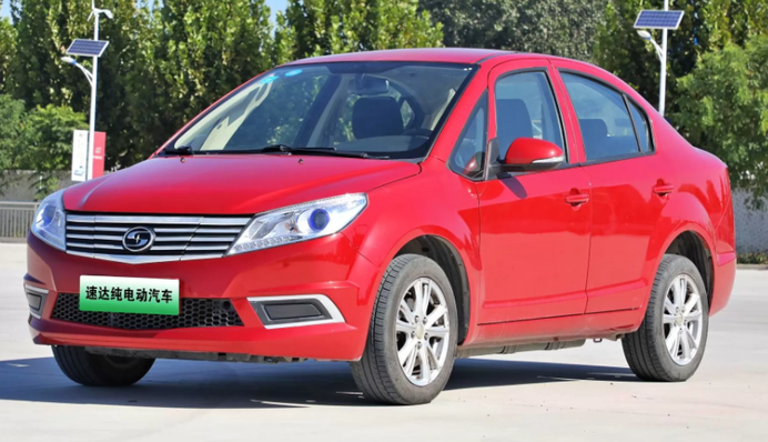 Китайський седан повністю провалив краш-тест - в ньому немає навіть подушок безпеки: відео