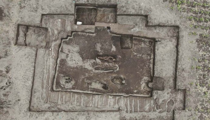 Археологи нашли таинственные предметы на древнем кладбище инков: фото и видео