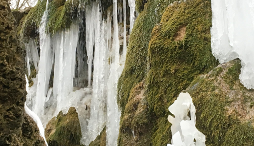 В окупованому Криму пересох знаменитий водоспад - до нього масово їхали туристи: фото