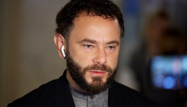 Небезпечний "слуга": що загрожує Банковій в разі вигнання Дубинського з фракції