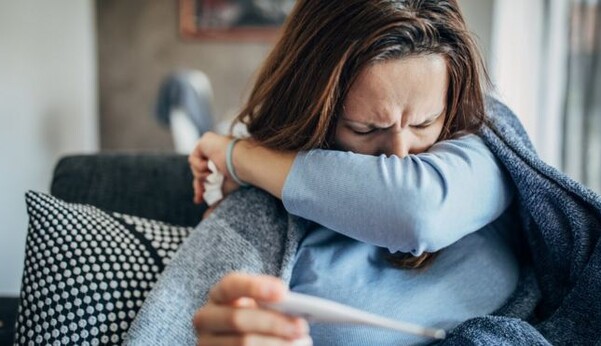 Лікар розповів, як відрізнити легку форму коронавірусу від ГРВІ - є ключовий показник