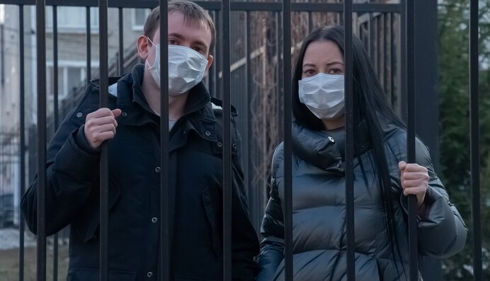 Украина возвращается к цветному зонированию на карантине