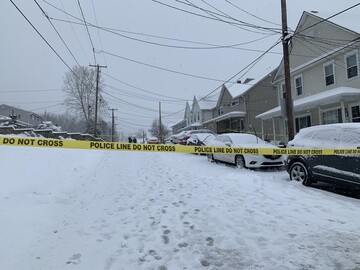 В США мужчина устроил смертельную бойню из-за соседского снега: видео с камеры наблюдения