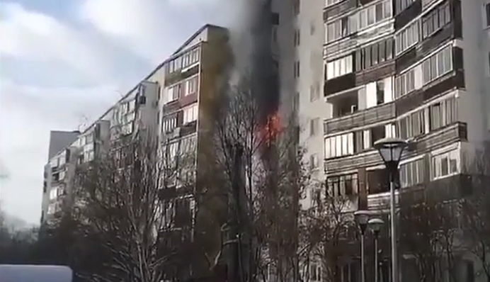 У Москві загорілася багатоповерхівка - багато жертв і постраждалих: моторошні відео пожежі