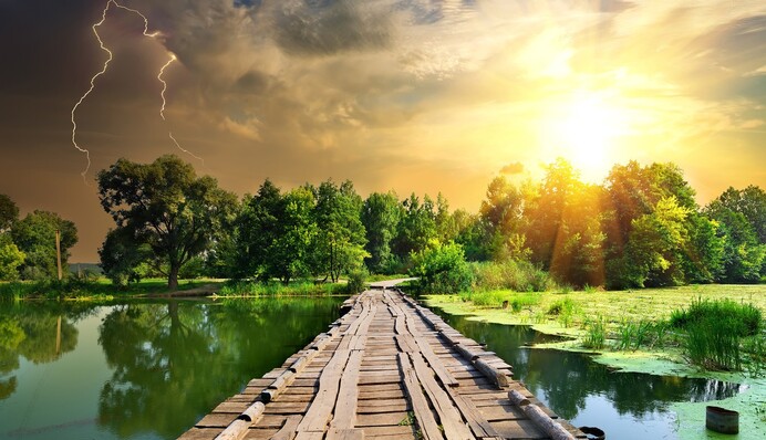 Украину ждут снегопады весной и настоящие бури летом: синоптики обескуражили прогнозом