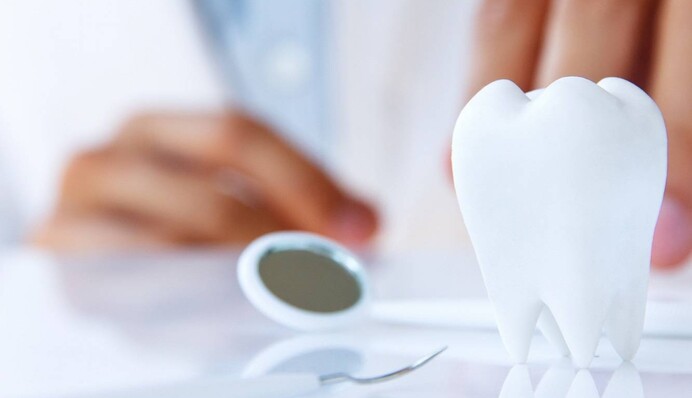 З Міжнародним днем стоматолога! Прикольні привітання і листівки