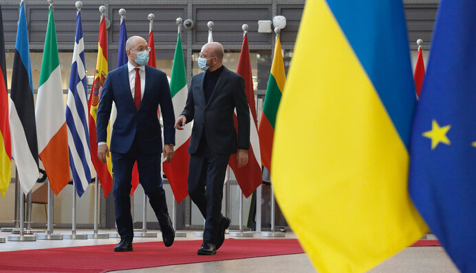 Шмигалі захоплюють світ: в мережі хвиля жартів через фото українського прем'єра з 