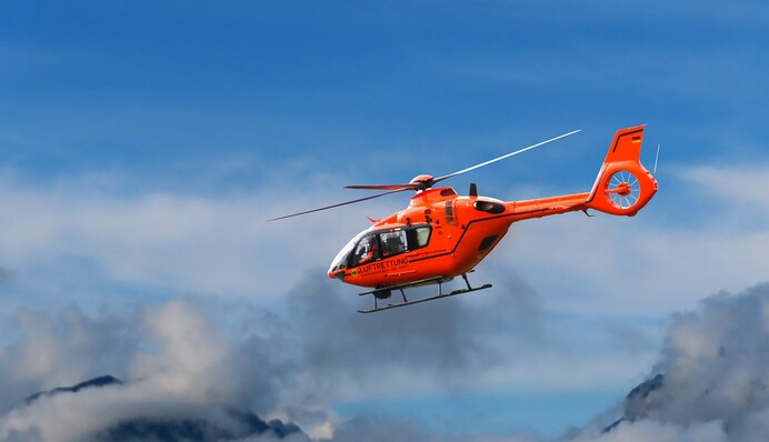 На элитном курорте Куршевель произошла авиакатастрофа: что известно