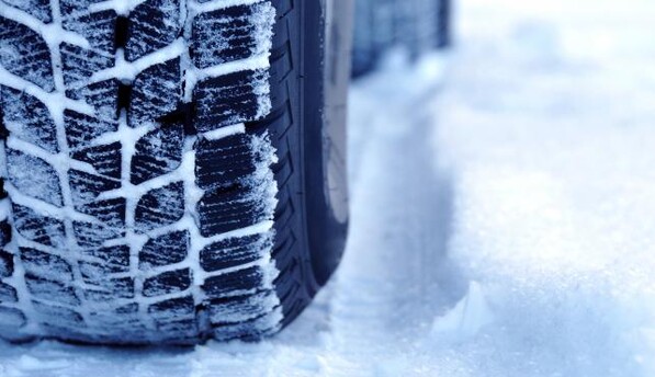 Названо кращі авто для зимової погоди - легко впораються з поїздкою по льоду і снігу