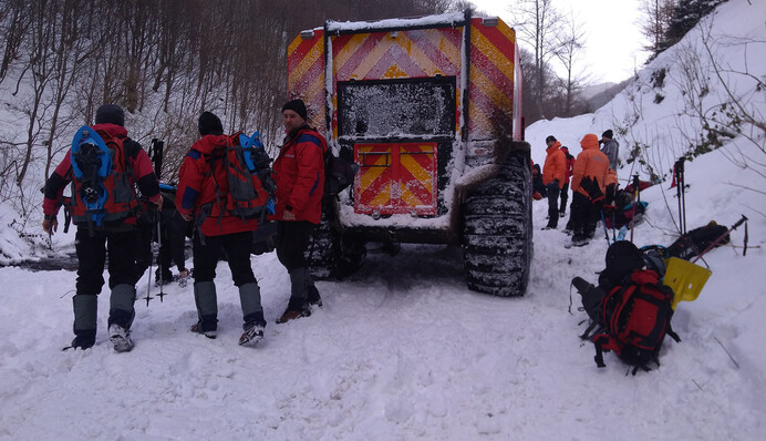 Киянина шукають в Карпатах третю добу: як проходить наймасштабніша рятувальна операція зими